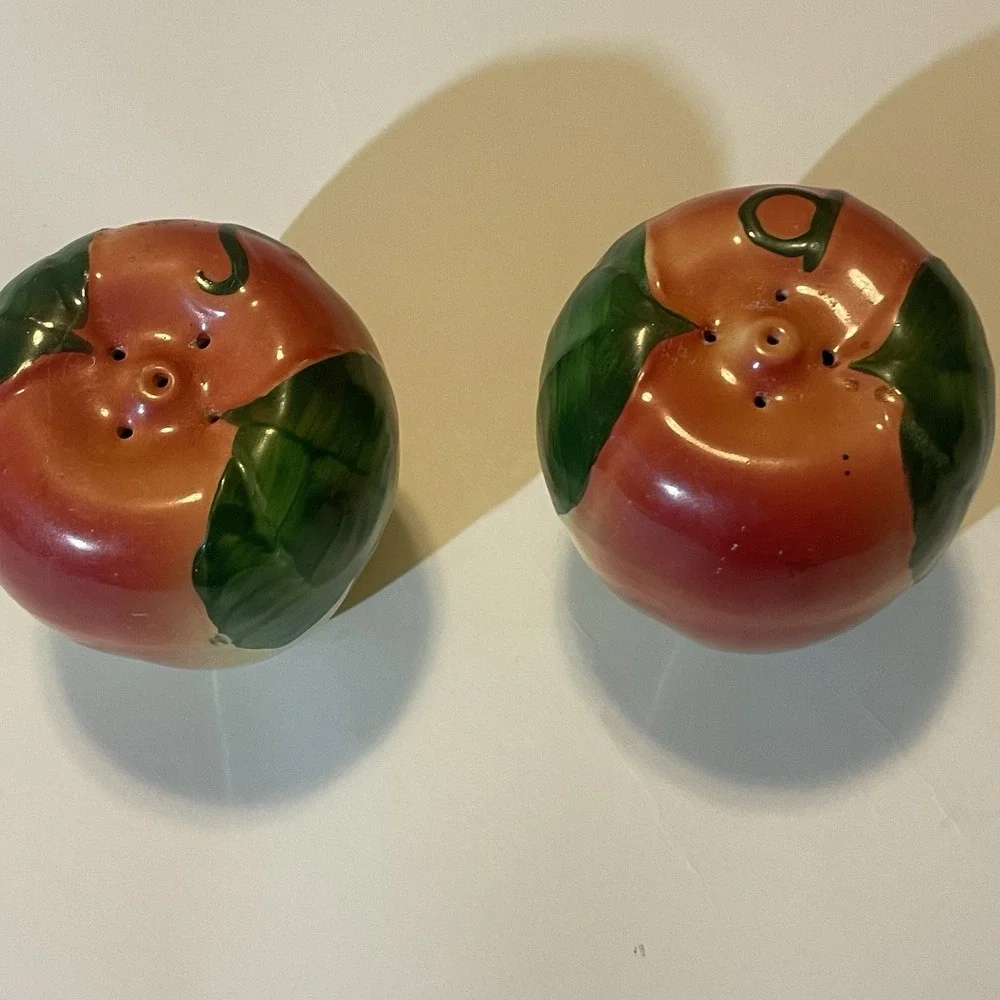 Apple Salt & Pepper Shakers Hull Pottery Pair Blush Hand Painted 3 1/2